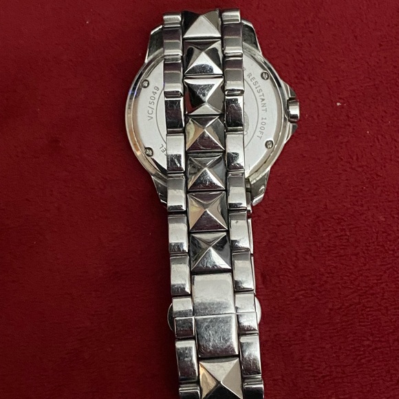 Vince Camuto Silver watch - Picture 7 of 7